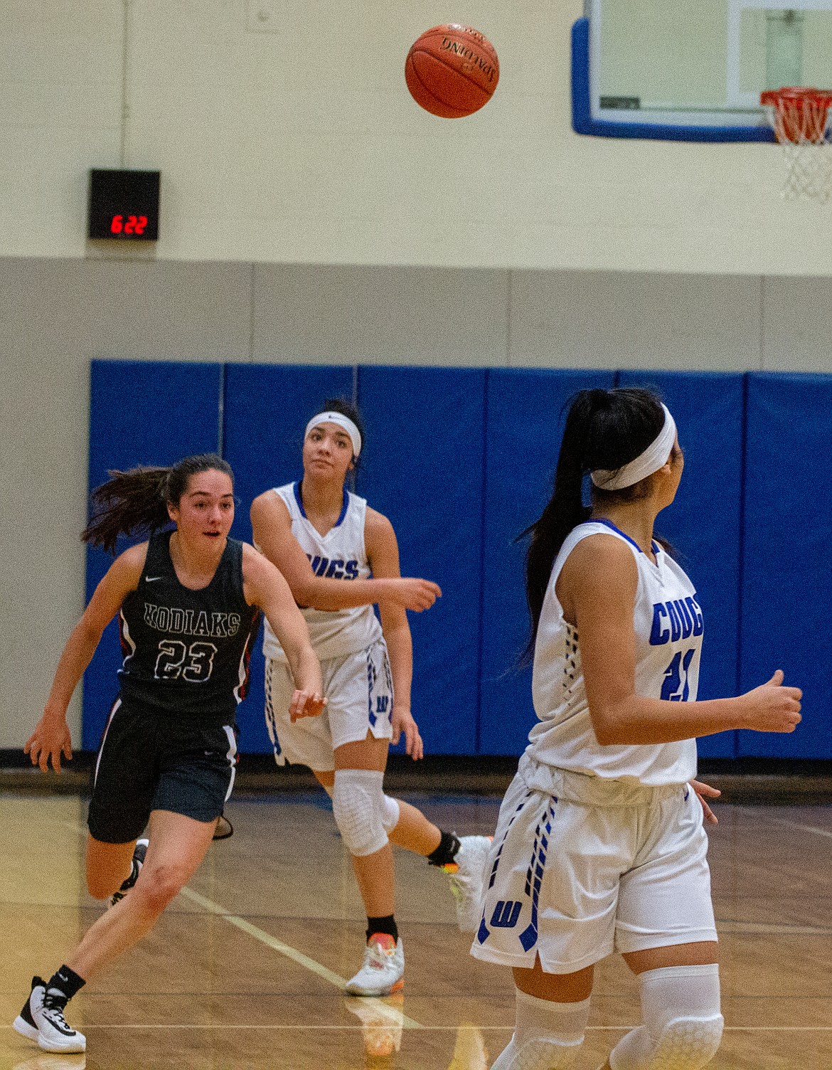 Casey McCarthy/Columbia Basin Herald Sophomore Kiana Rios finds her sister, Jlynn, sprinting down the floor on the fast break with the outlet pass.