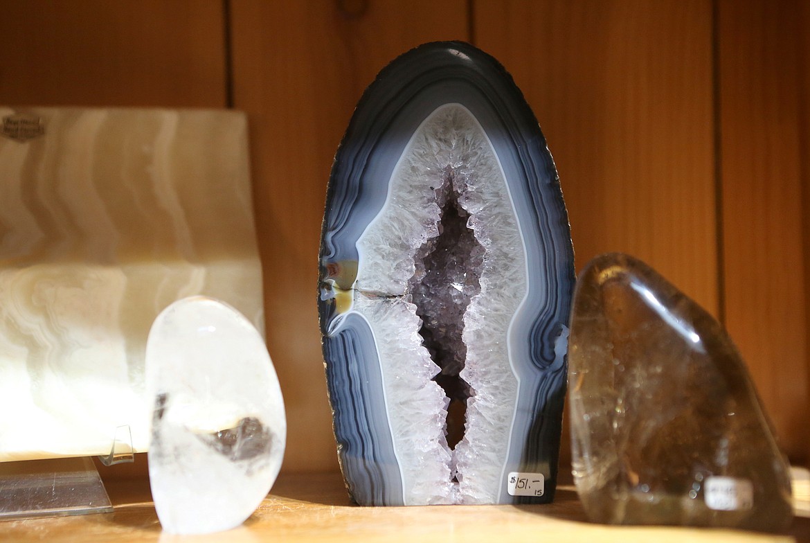 Kehoe’s Agate Shop offers a variety of agates, crystals, fossils and jewelry.