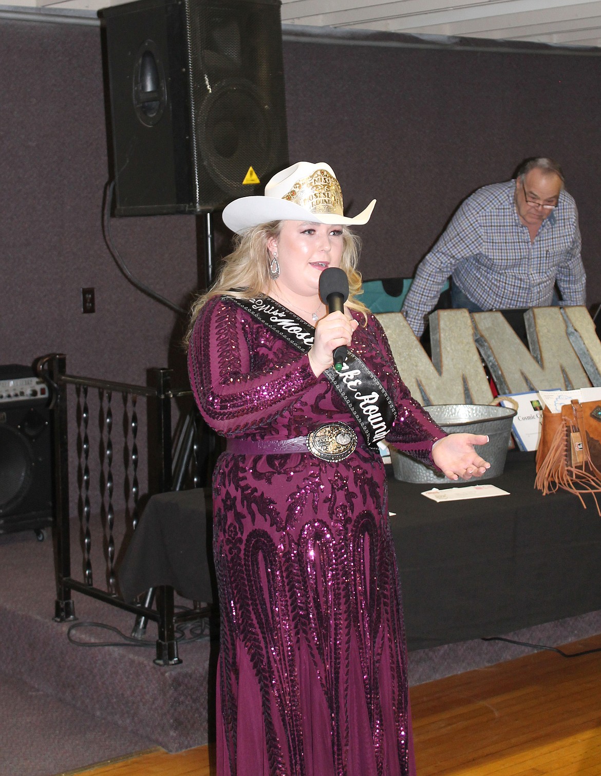 Joel Martin/Columbia Basin Herald 
 Miss Moses Lake Roundup Mykiah Hollenbeck addresses the crowd at her coronation in Othello Saturday evening.
