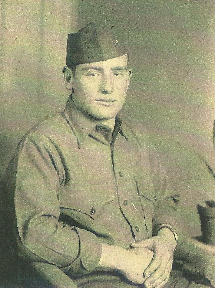 Robert Hammond in 1944.