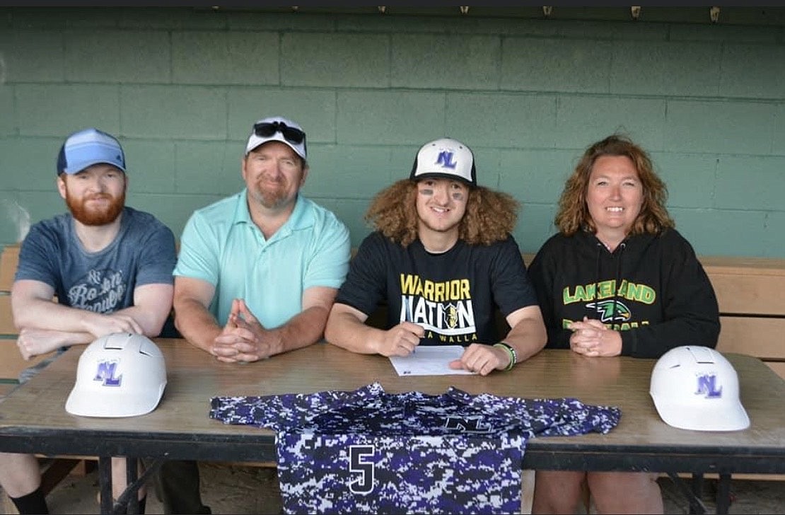 Colton Aragon, a 2020 Lakeland High graduate, recently signed a letter of intent to play baseball at Walla Walla Community College. From left are Kobe Aragon (brother), Robert Aragon (dad), Colton Aragon and Leigh Aragon (mom).