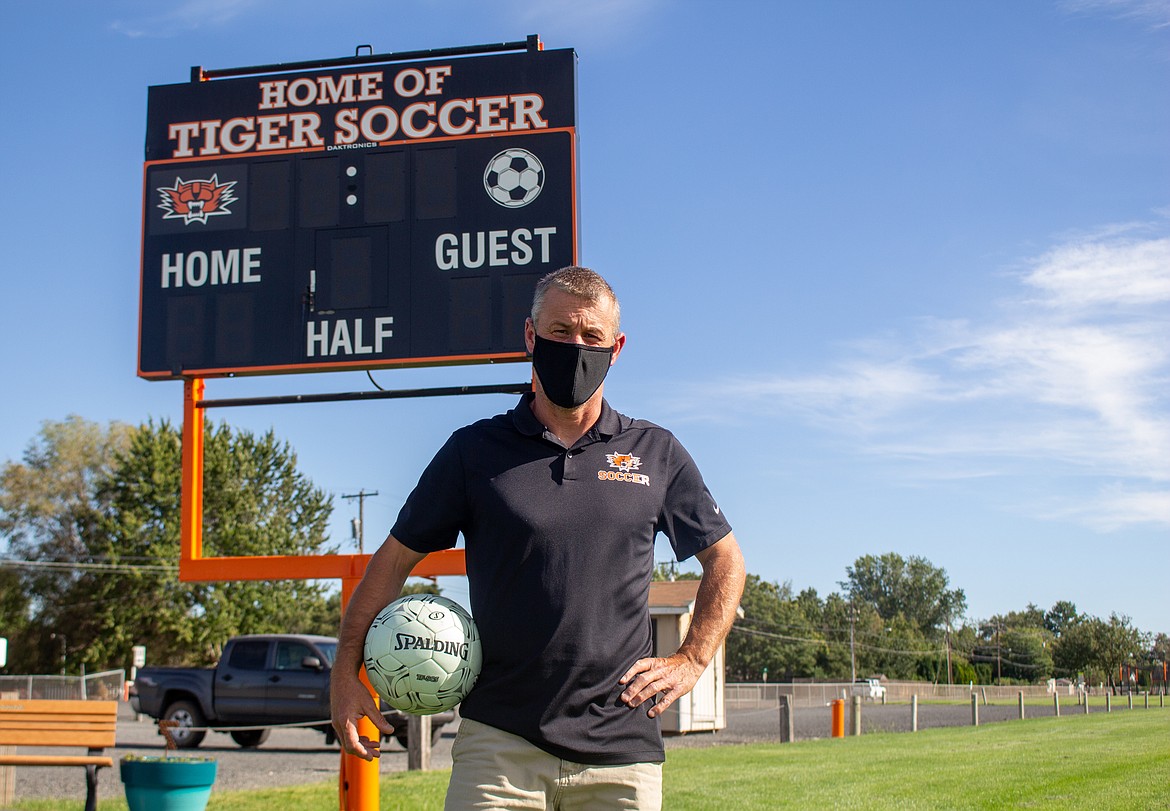 Ephrata girls soccer head coach Gary Klepec brings back a lot of experience in his second year with the Tigers, looking to lean on that leadership during a shortened season this spring.
