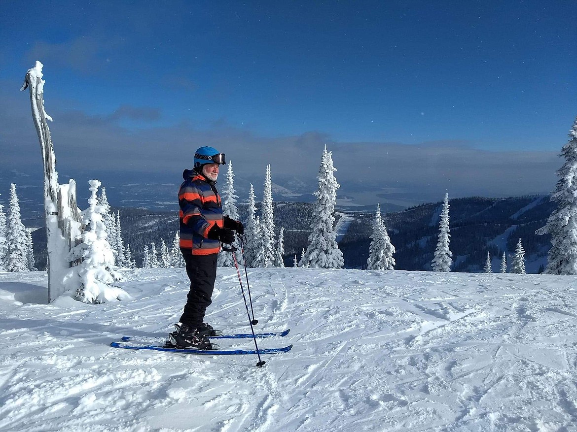 When enjoying the backcountry in winter, it is advisable to be aware of avalanche danger.