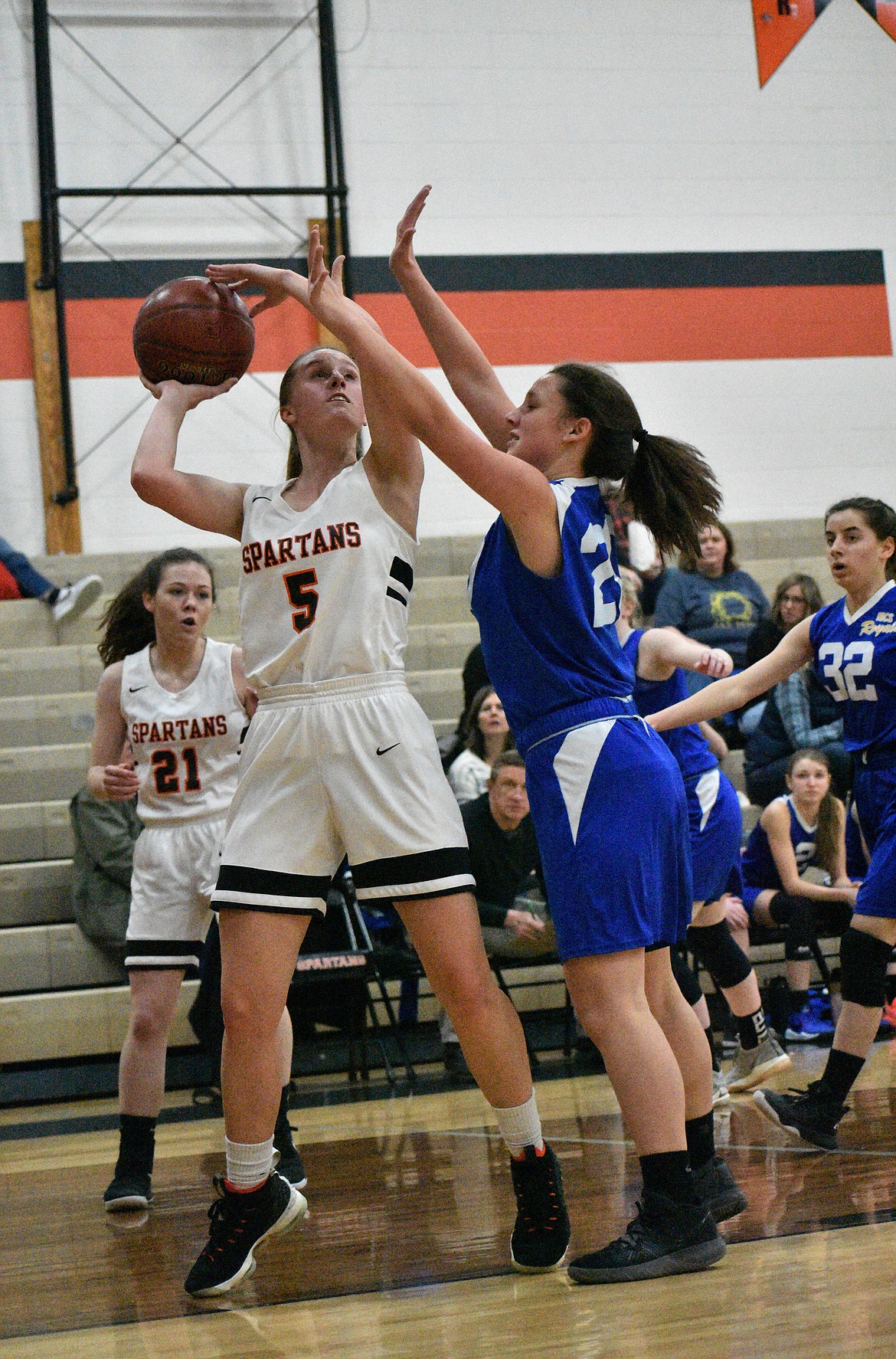 (Photo by DYLAN GREENE) 
 Senior Maddy Rusho prepares to elevate to put up a shot over a Royals defender last Thursday.