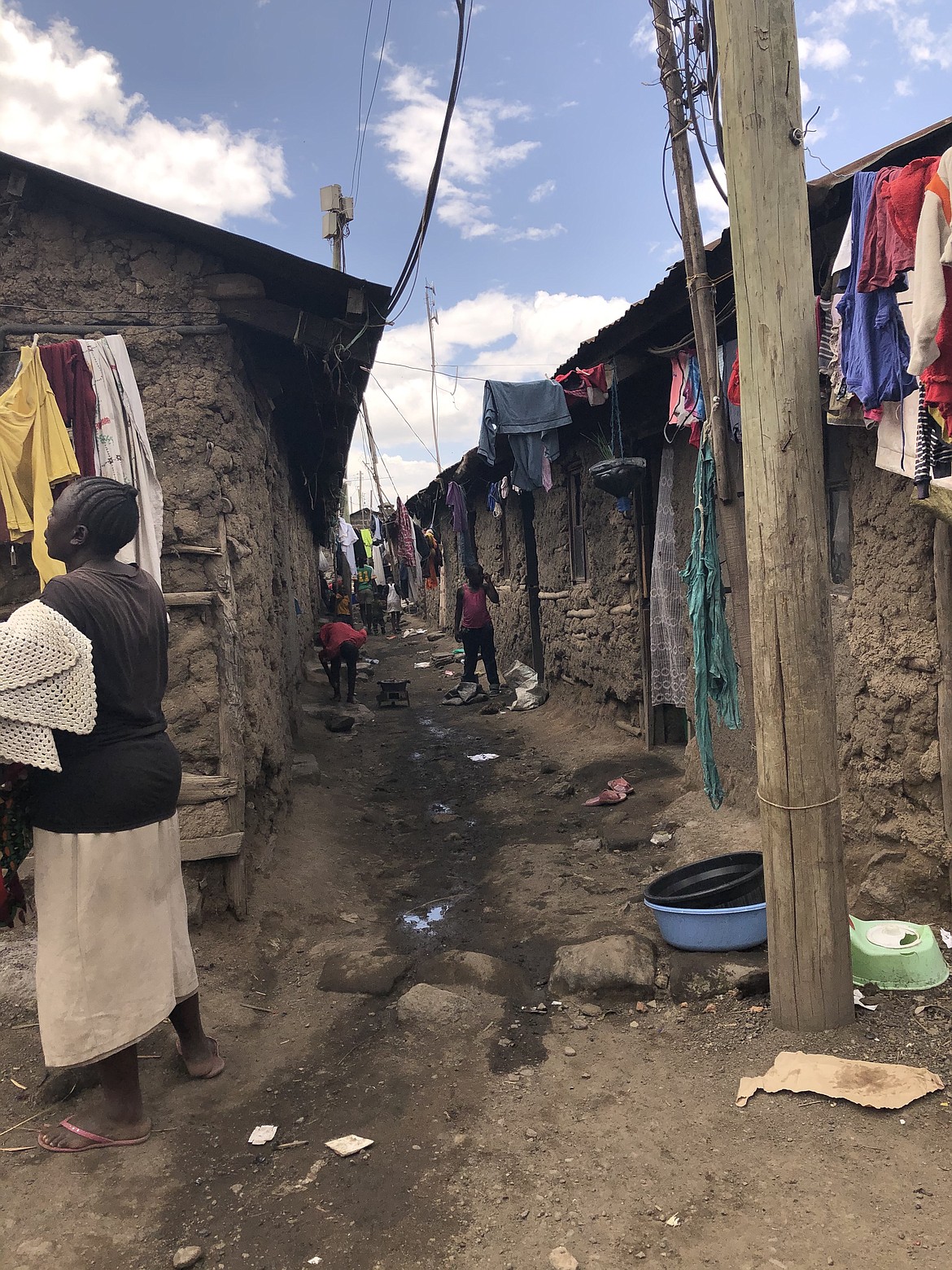 A family home in Rhonda slum within Nakuru County. Start Small staff does home visits month. This is how most of their children and their families live.