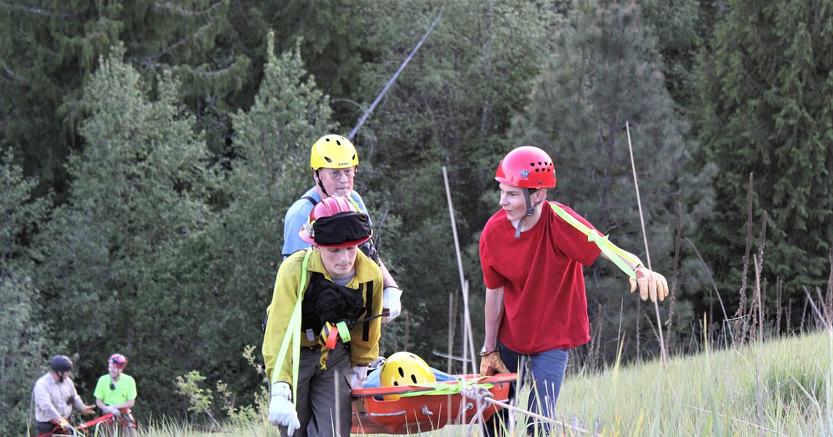 Volunteers practice their rope rescue skills | Bonners Ferry Herald
