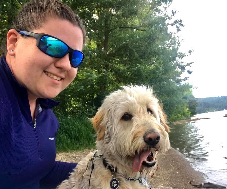 Rachael Fetter and her service dog, Deeks. Fetter plans to do a virtual run called “Running With Foot Drop.”