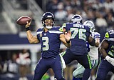 Seahawks show resolve in keeping their playoff hopes alive