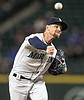 Houston's big seventh inning dooms Mariners, 7-1