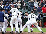 Haniger's game-ending blast gives Mariners sweep of Angels