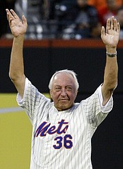 Jerry Koosman Jersey Retirement Ceremony 