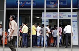 Indian depositors scramble for money from stressed bank