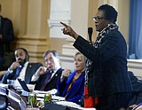 Lawmakers pass bill allowing Confederate monument removals