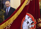 Putin backs term limit freeze allowing him to stay in office
