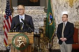 Inslee expands closures statewide, virus deaths reach 37