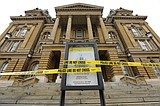 Iowa enacts health emergency plan closing bars, restaurants