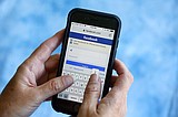 Facebook bug wrongly deleted authentic coronavirus news