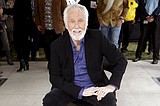 Crossover country superstar Kenny Rogers dies at 81