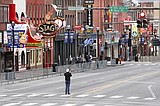 Doctors plead with Tennessee governor for stay-at-home order