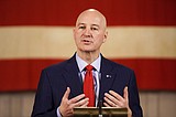 Nebraska jobless claims soar with rise in virus numbers