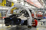In drastic move, Italy shuts most factories to halt virus