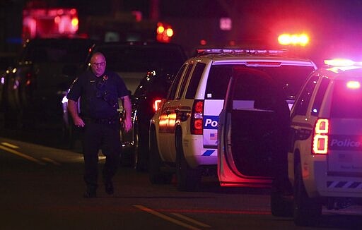 Phoenix police officer killed, 2 more wounded in shooting | Coeur d ...