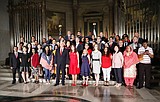 Almost half of U.S. foreign-born in past decade had college