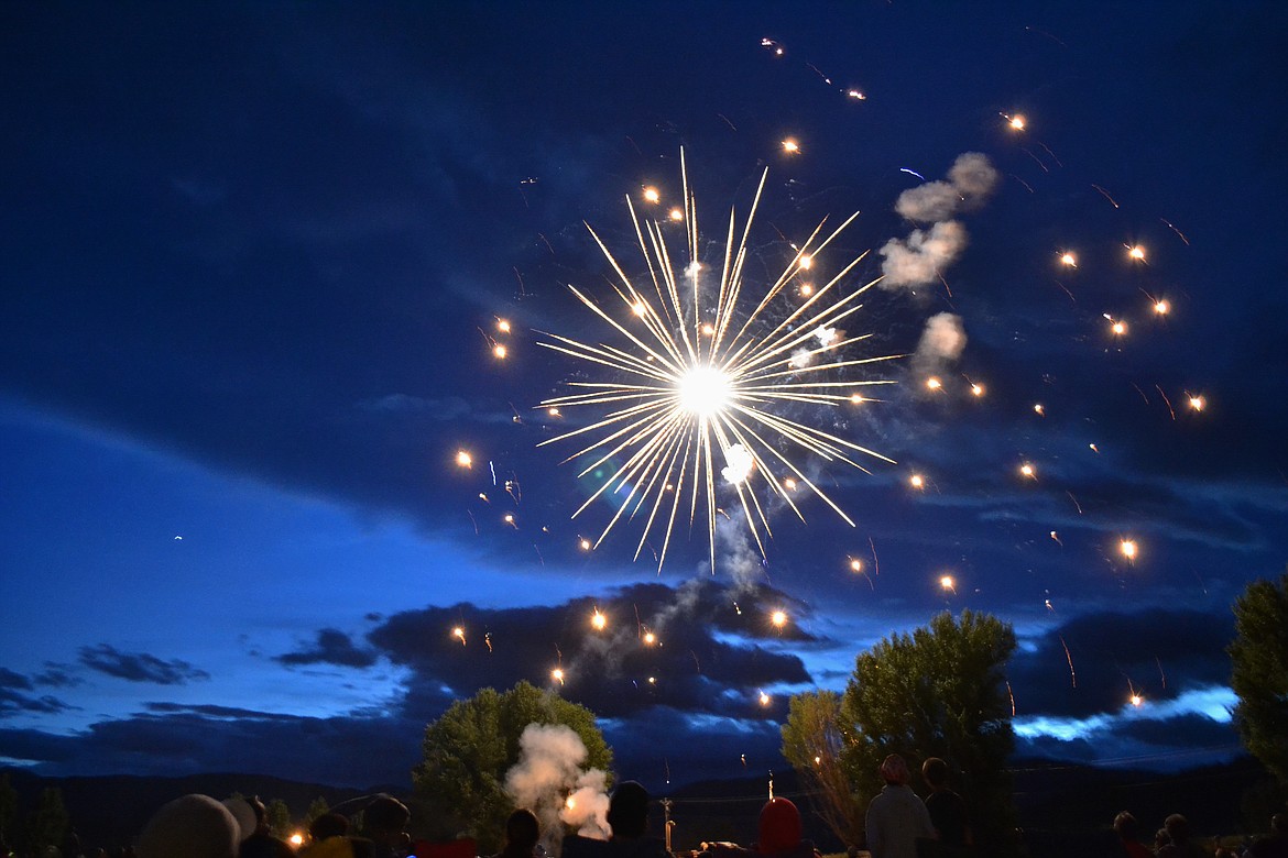 Photo by SARAH JENKINS
Fireworks light up the sky above the fairgrounds Monday evening, the culmination of an afternoon of fun, food, parades and community spirit. Thank you Boundary County and enjoy the rest of the summer!