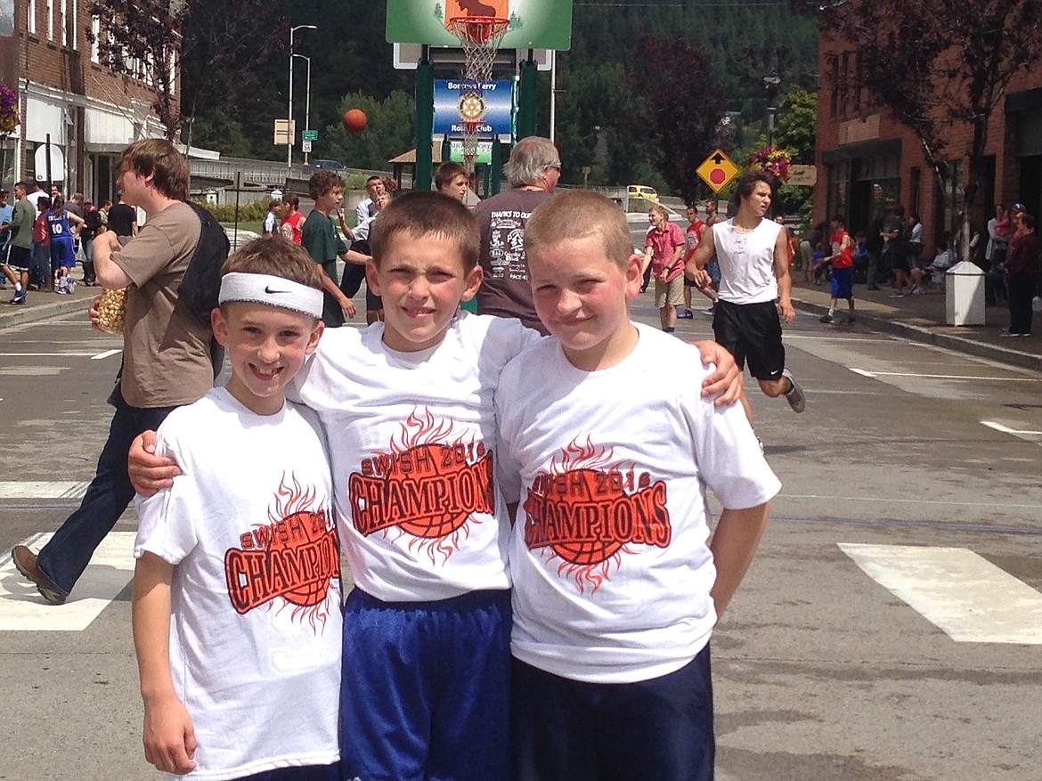 &#151;Courtesy photo
Bracket winners &#147;Badgers&#148; pose for a photo. Pictured are Asher Williams, Brody Rice, Trey Bateman. They won the division for males between the ages of 9-10.