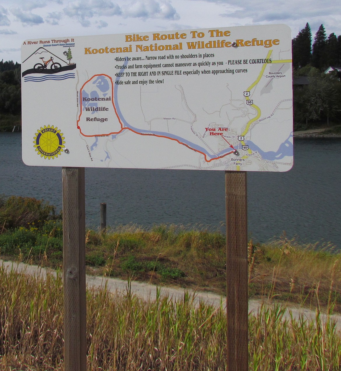 -- Photo by LYNNE HALEY

A map along the river shows the cycling path to Kootenai Wildlife Refuge.