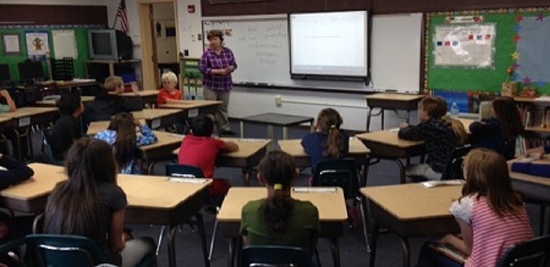 &#151; Photo courtesy NATHAN WILLIAMS

&#147;What great listeners in Ms. Perez&#146;s 4th grade classroom!&#148; said Valley View&#146;s principal, Mr. Williams.