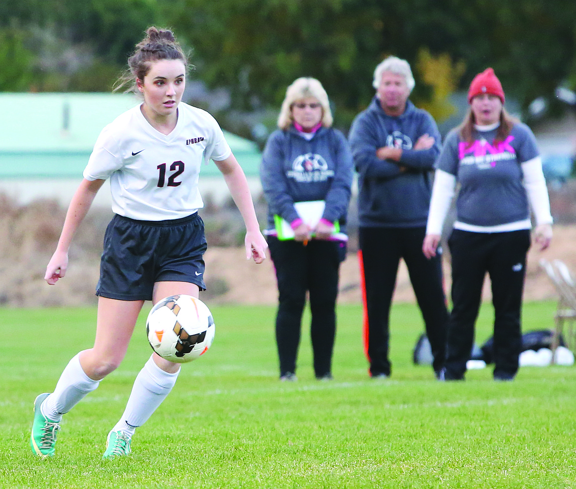 Connor Vanderweyst/Columbia Basin Herald
Ephrata forward Bekah Schmuck gathers the ball in front of Ephrata&#146;s coaching staff Tuesday against Grandview.