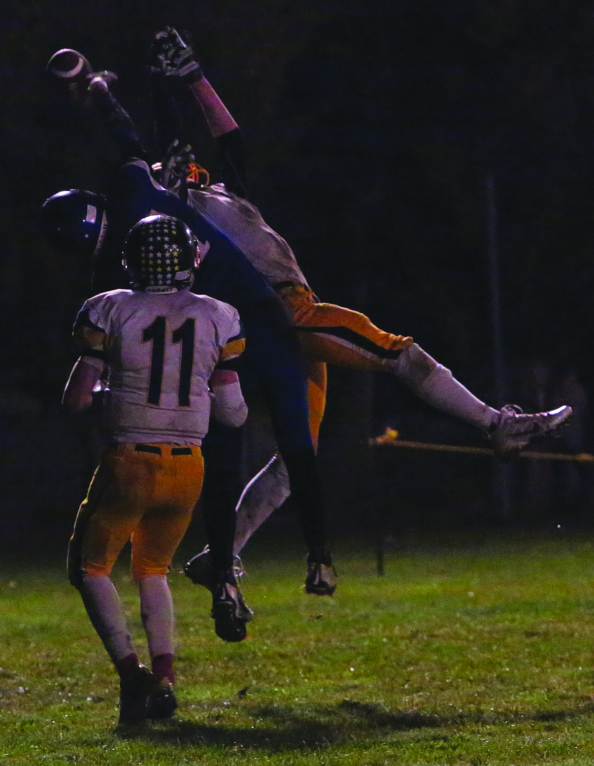 Connor Vanderweyst/Columbia Basin Herald
A pass to Warden wide receiver Adam Richins is broken up Friday at Warden High School.