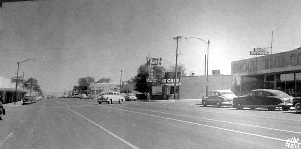 Dennis L. Clay photo
Above: This old photo of The Turf is not dated. Perhaps someone could guess by dating the vehicles.