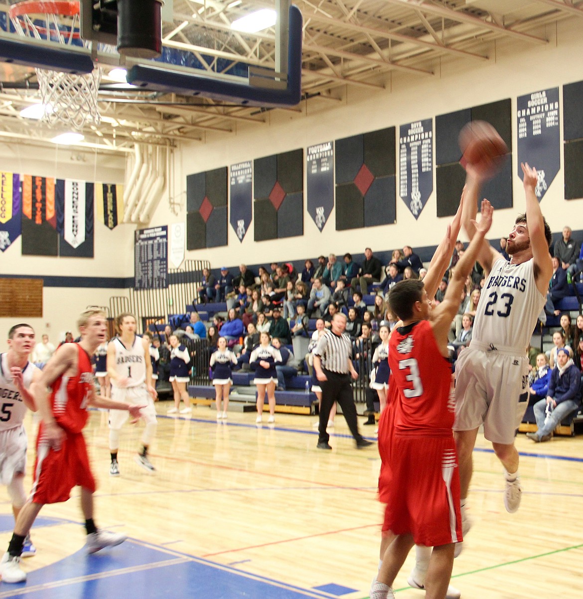 --Photo by DAC COLLINS
Caleb Harrington, with the fadeaway jumper, really found his groove in the final quarter.