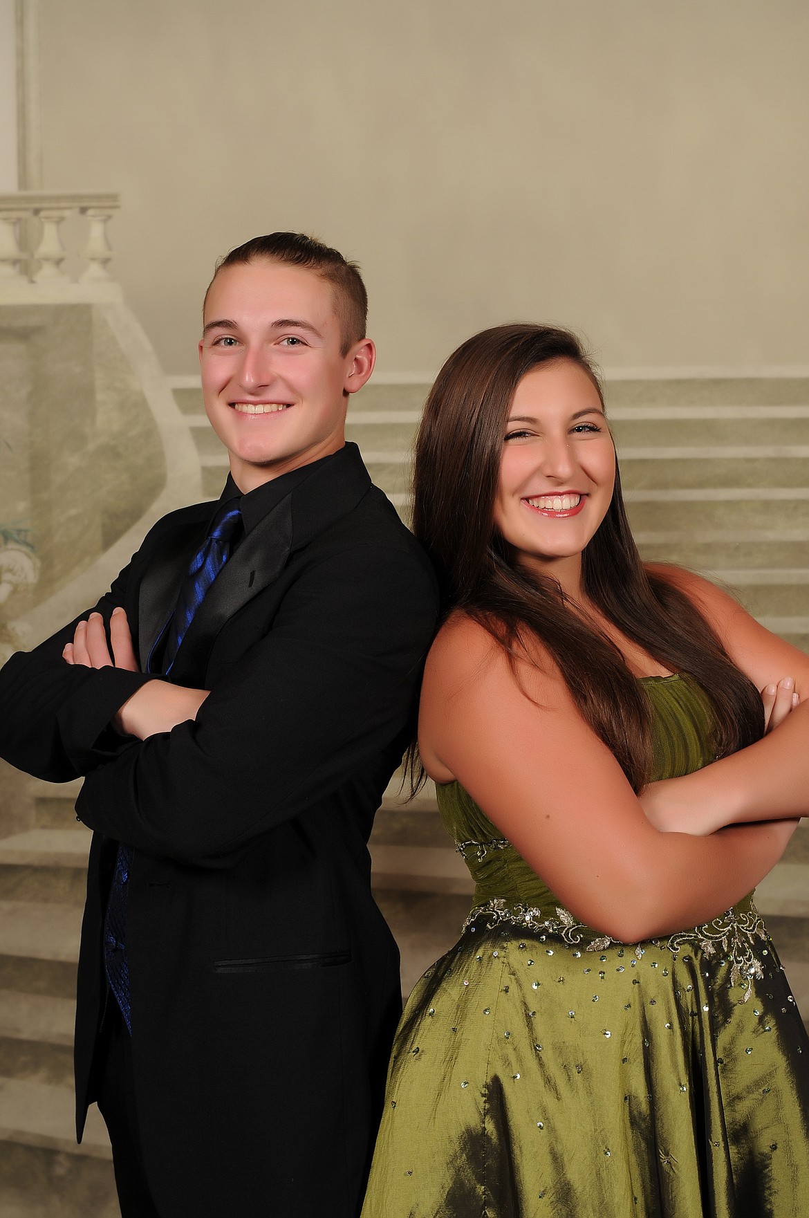 Courtesy photo
Siblings Wyatt and Riley Setian are two of several performers from 12 different families who comprise the cast of &#147;Families That Sing Together Stay Together.&#148; The show will be in the Kroc Center Wednesday.