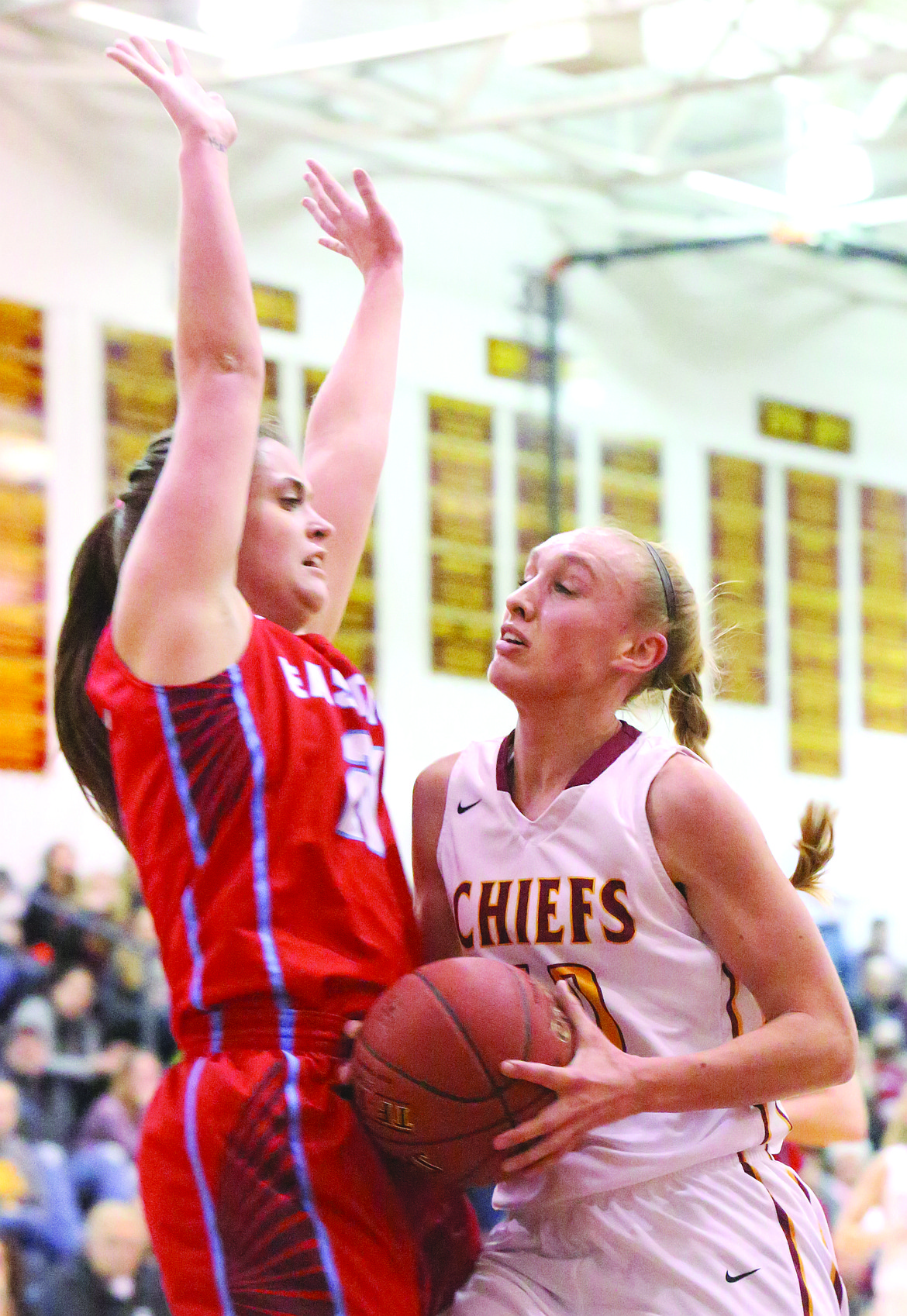 Connor Vanderweyst/Columbia Basin Herald
Moses Lake forward Abby Rathbun drives to the basket against Eastmont.