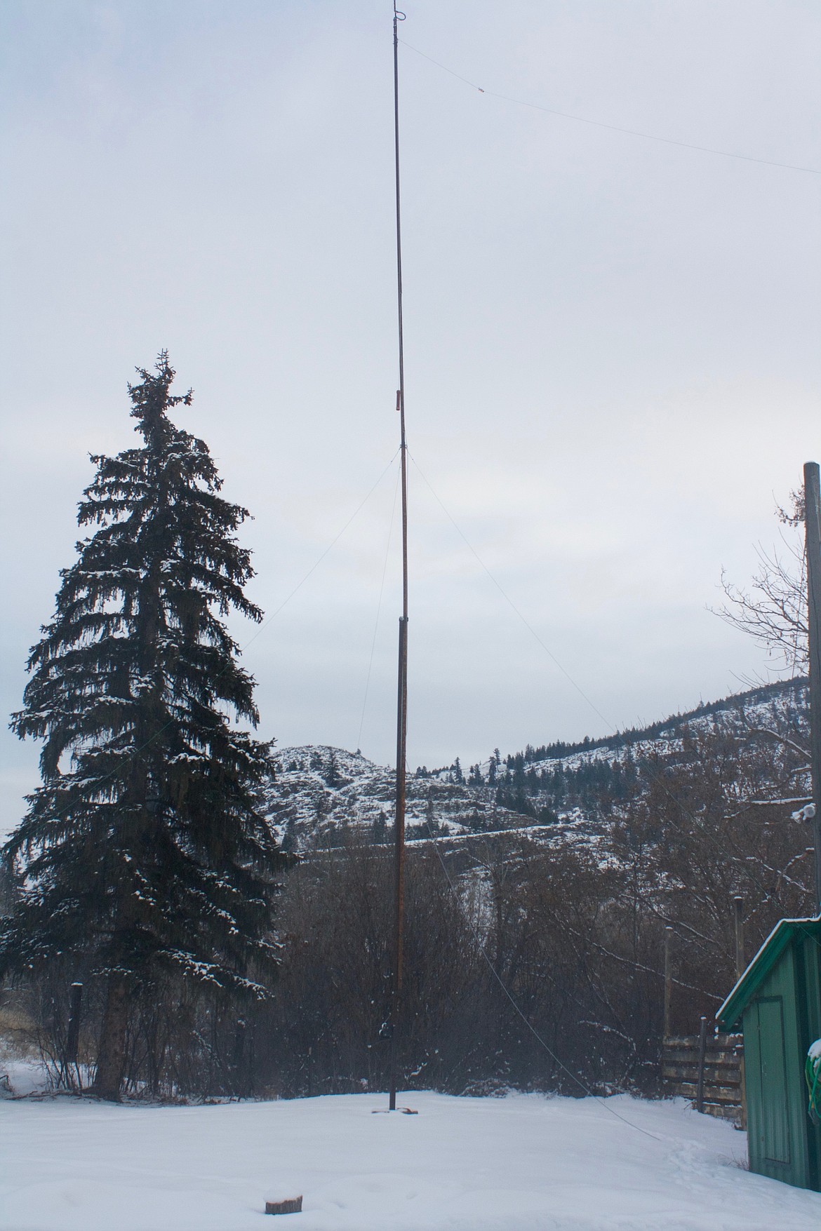 Radio antenna for KWHP-LP radio station. (Douglas Wilks photos/Clark Valley Press)