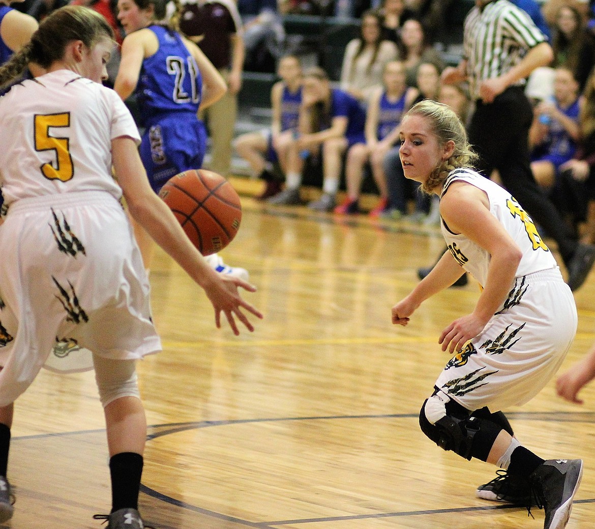 St. Regis #10 Madison Hill led her team in their win over Noxon with 17 points in Friday&#146;s game in St. Regis. No. 5 Madison Kelly put another eight points on the board for the evening.
