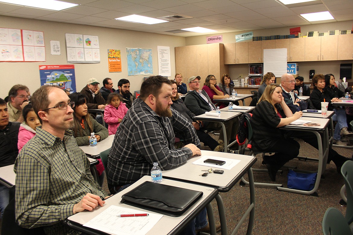 Cheryl Schweizer/Columbia Basin Herald - Othello School District patrons filled the room to discuss how they wanted the district to teach agriculture at a community meeting Monday.