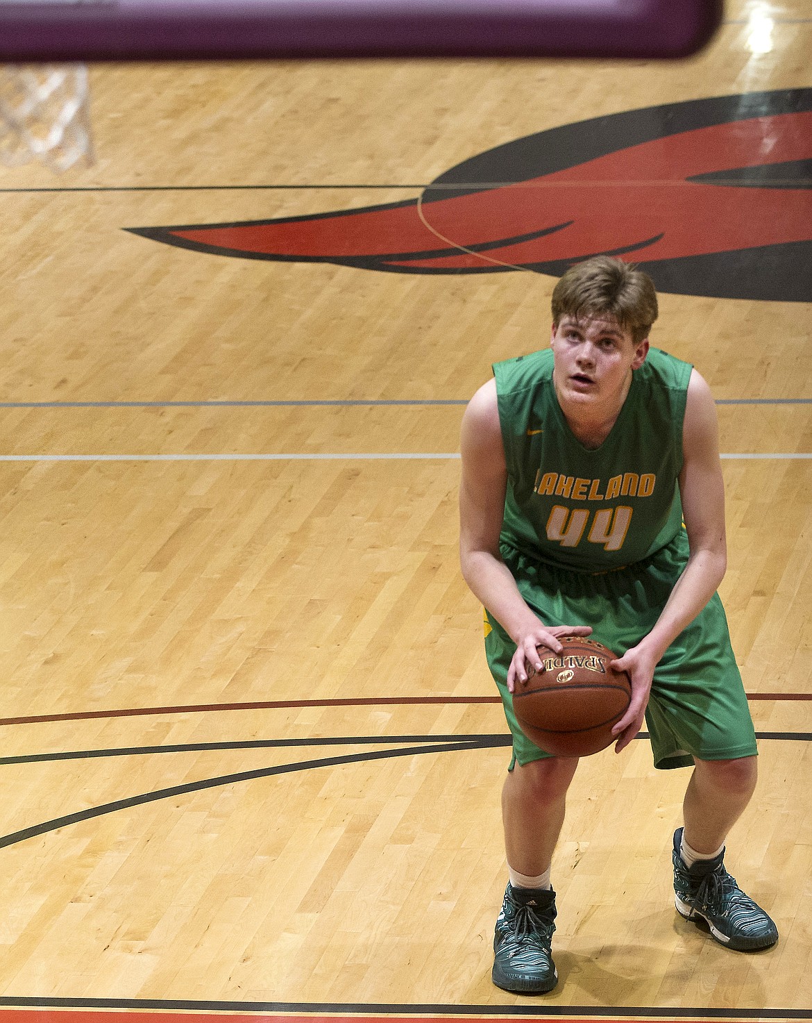 LISA JAMES/PressJosiah Haaland prepares for a free throw during the last seconds of their 4A Region 1 championship game against Moscow at NIC on Thursday night.