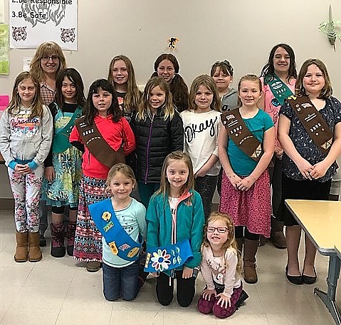 Superior Girl Scouts Troop 3802 celebrated Presidents Day with Mayor Roni Philips. (Photo courtesy of Stephanie Quick).