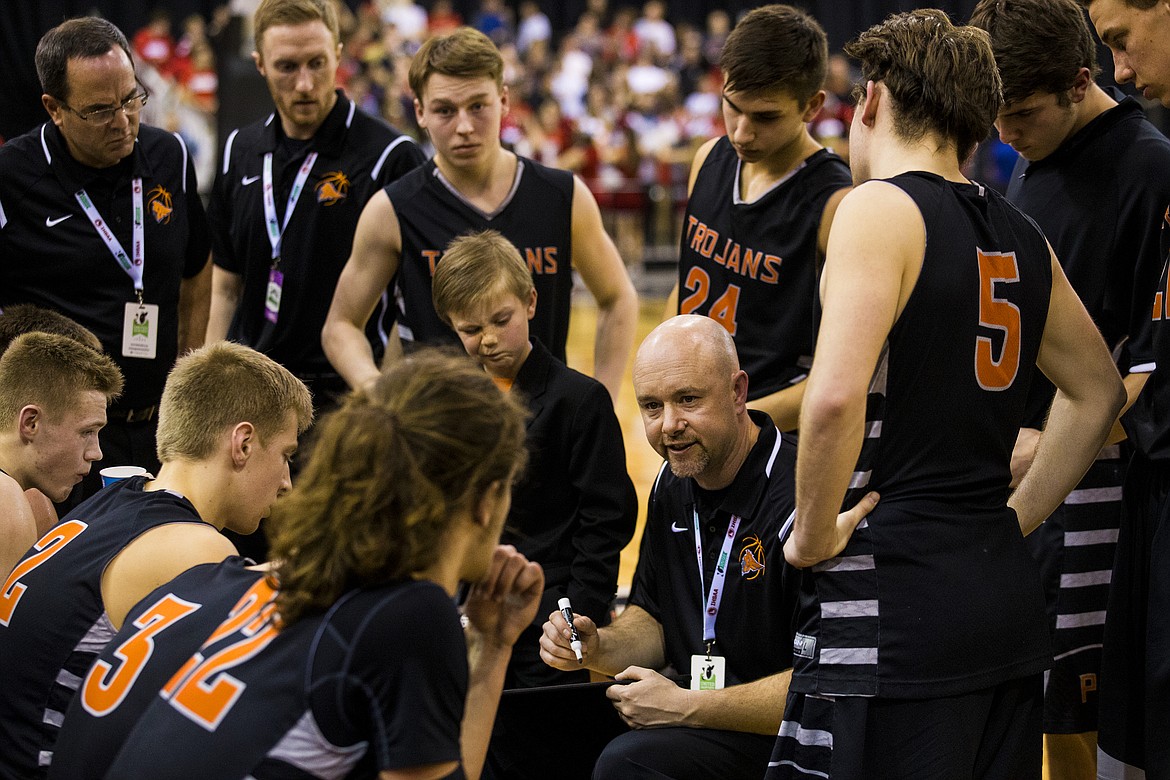 LOREN BENOIT/Press

Post Falls Head Coach Mike McLean talks to his players during a timeout in Thursday night&#146;s game