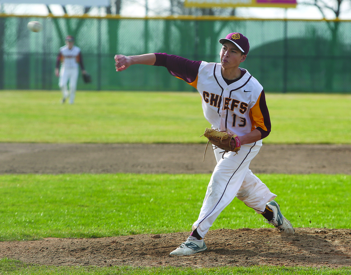 Connor Vanderweyst/Columbia Basin Herald
Moses Lake pitcher Ezekyel Ochoa delivers to the plate against West Valley.