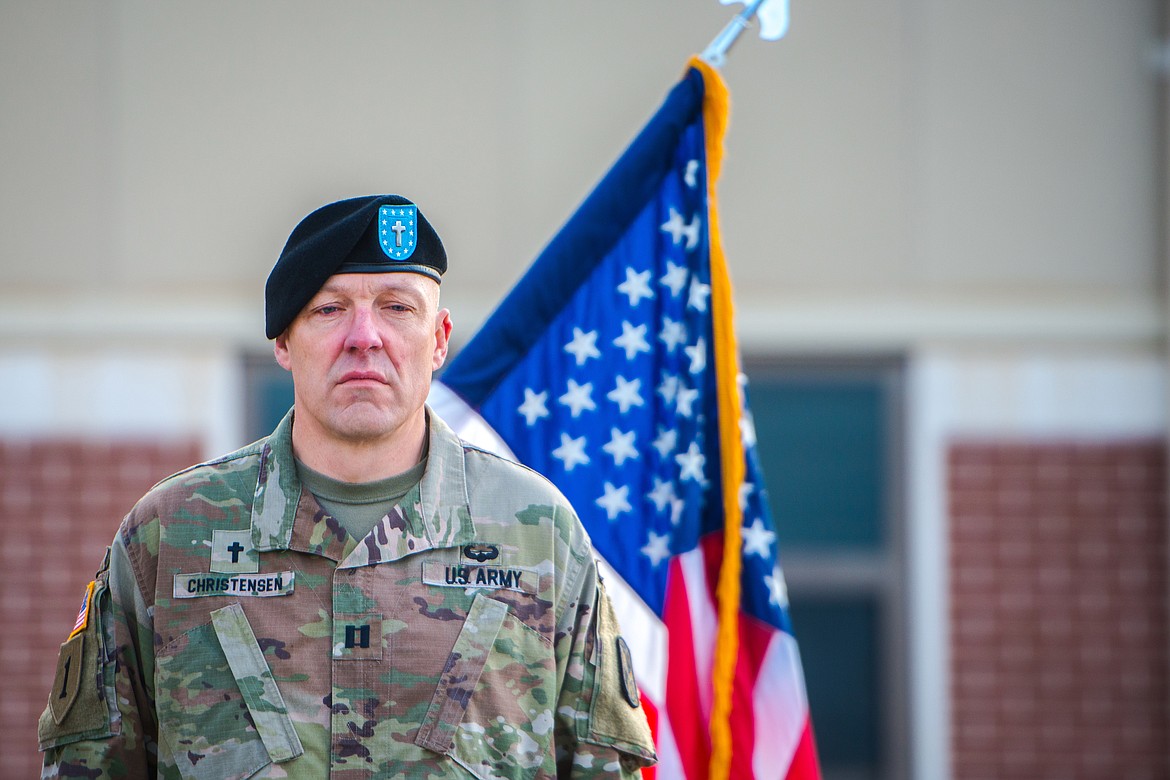 (FORT BENNING, Ga.) &#8211; Distinguished guests, Family members and Soldiers of 1st Battalion, 50th Infantry Regiment gather as Lt. Col. Franklin F. Baltazar, 1st Battalion, 50th Infantry Regiment battalion commander, presents the Soldier&#146;s Medal to Capt. (CH) Matthew C. Christensen, March 14, 2017, here, at 1st Battalion, 50th Infantry Regiment Headquarters on Sand Hill. (Photos by Patrick A. Albright, MCoE PAO Photographer)