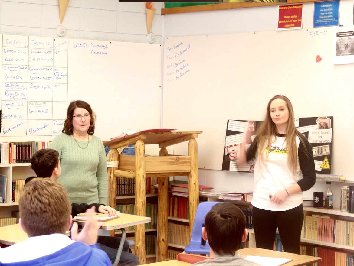 SANDRA GUBEL and Phalyn Fickas discuss the dangers of cigarette smoking and using e-ciagarettes to the second freshman English class at Plains High School. (Douglas Wilks photos/Clark Fork Valley Press)