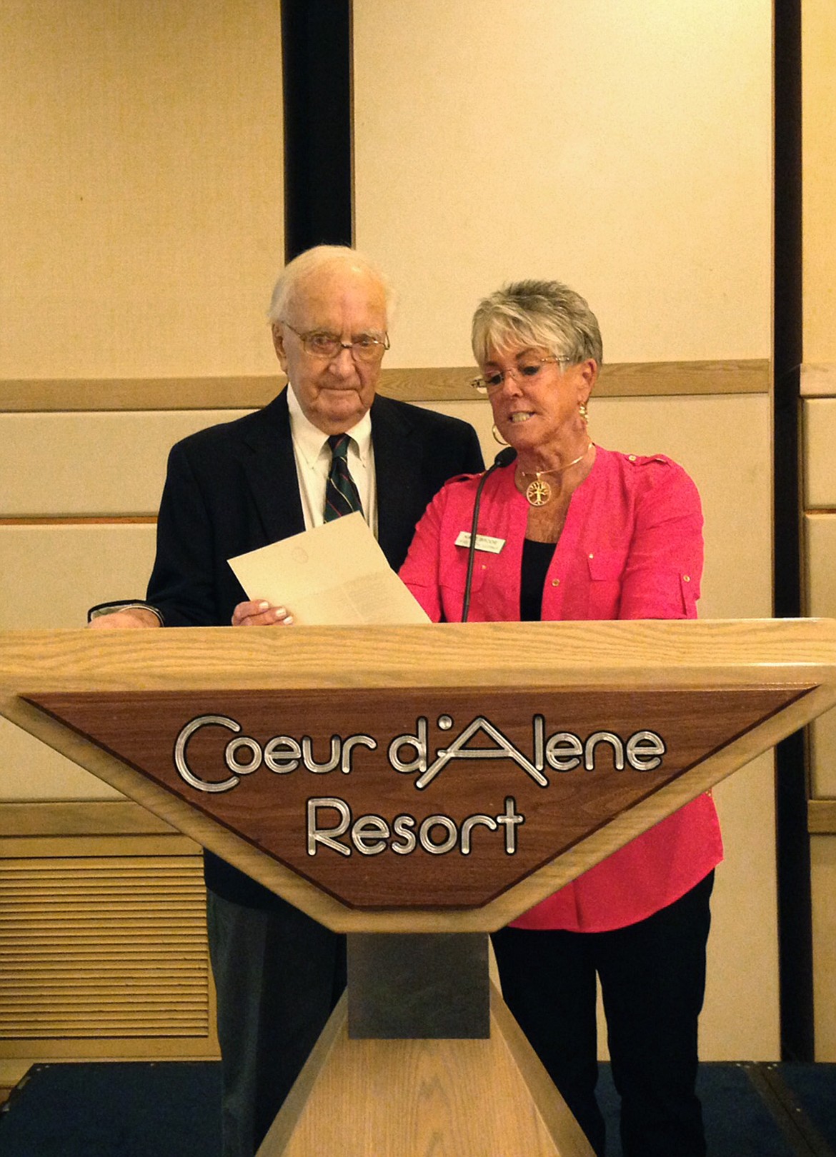 MIKE PATRICK/Press
Katie Brodie reads a letter from Gov. Butch Otter to Bob Potter, honoring the former Jobs Plus boss on his induction into the Idaho Hall of Fame during the Jobs Plus annual meeting April 23, 2015.