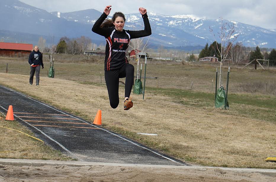Kylee Altmiller, from Plains, in action at the Jim Johnson track meet in Frenchtown. (Douglas Wilks/Clark Fork Valley Press)