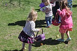 Eggs-travaganza: Hundreds participate in annual hunt at McCosh Park