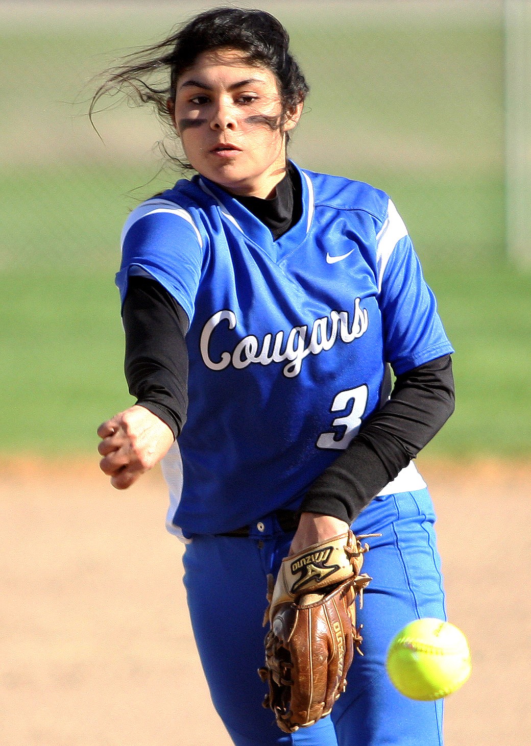 Rodney Harwood/Columbia Basin Herald
Warden starter Jizelle Pruneda delivers to the plate during Wednesday's non-league game with Kittitas.